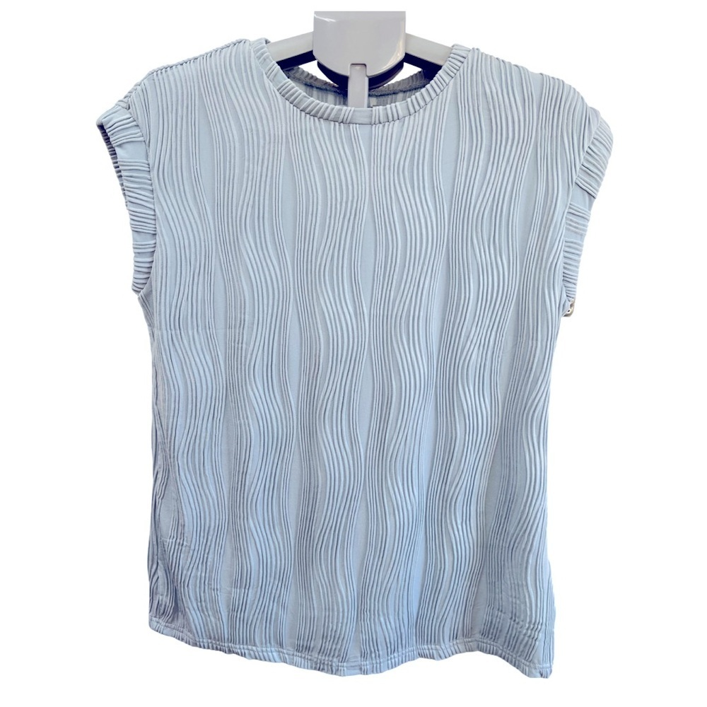 NWOT Cap Sleeve Blouse, Light Blue, Sz Large